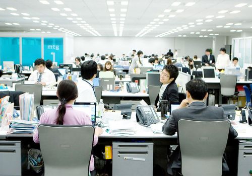 日本技能実習生プログラムを終了した労働者に雇用先の紹介とそのサポート